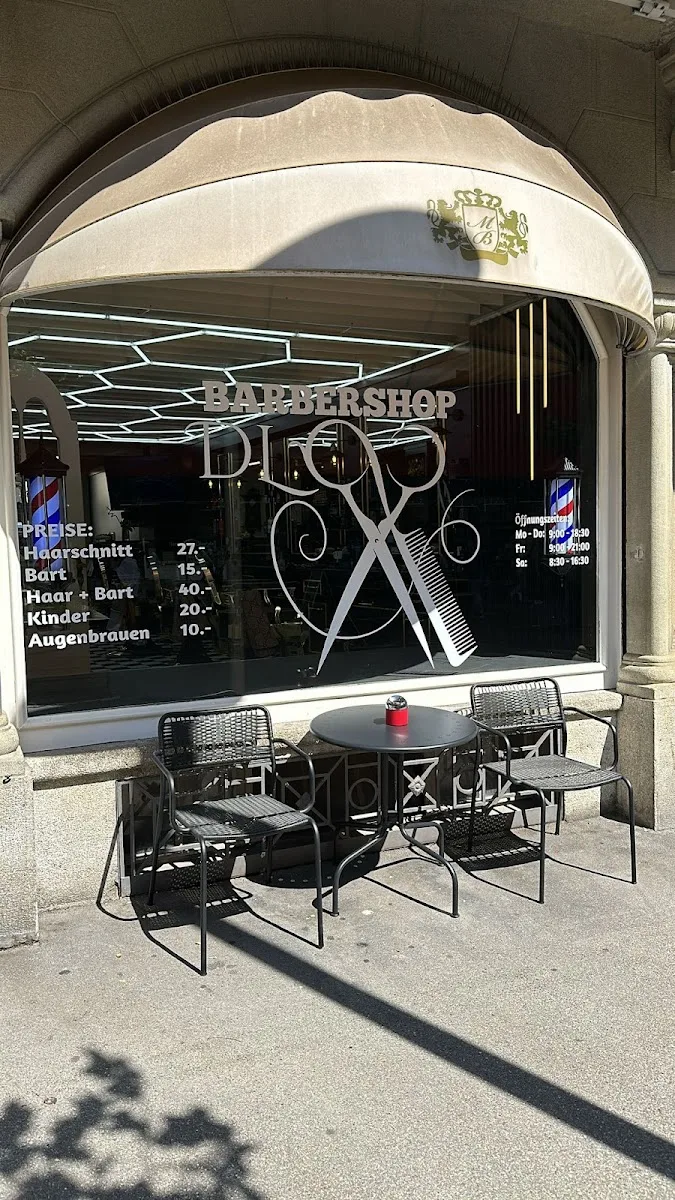 Haarschnitt im Dloo Barbershop Grenchen